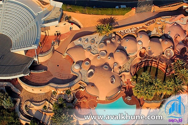 خانه‌های Palais Bulles در فرانسه