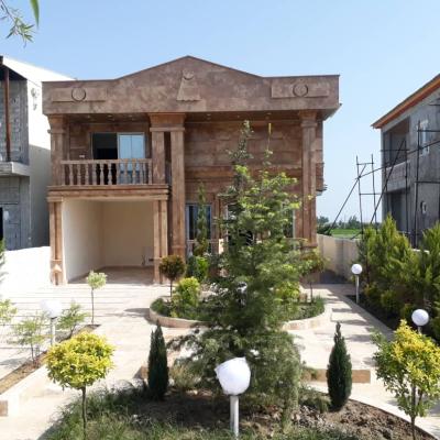 ویلا نیم پیلوت جنگلی