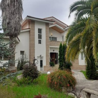 ویلا شهرکی بسیار فوق العاده