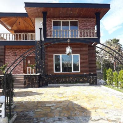 ویلا کنار جنگل در توسکاتک