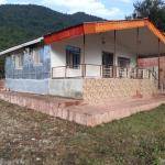 ویلا ییلاقی لاویچ با زمین بزرگ و چشم انداز فوق العاده