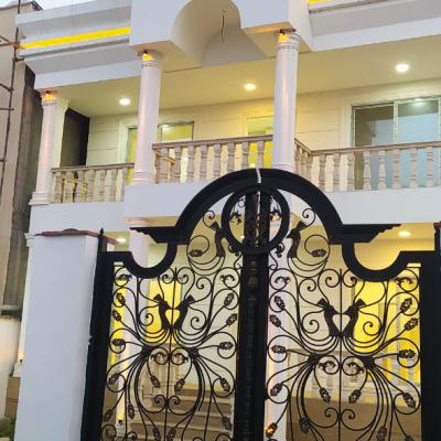 ویلای دوبلکس شهرکی نما رومی