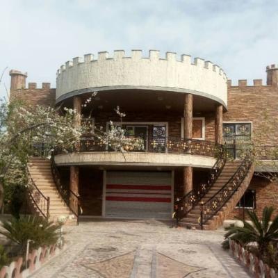 ویلا تریبلکس استخردار