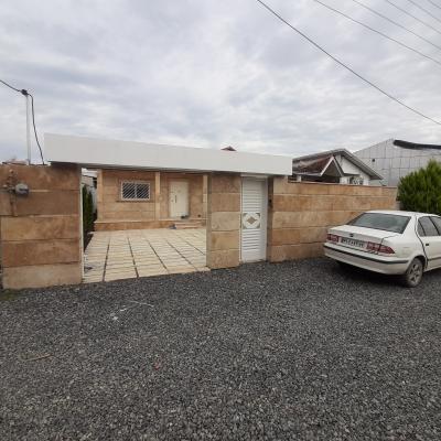 ویلا نزدیک به ساحل و جنگل