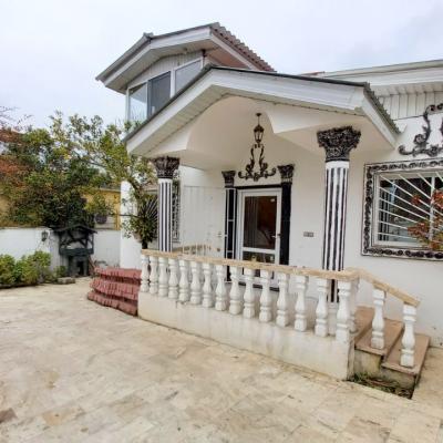 خرید ویلا نیم پیلوت سندار با قیمت مناسب