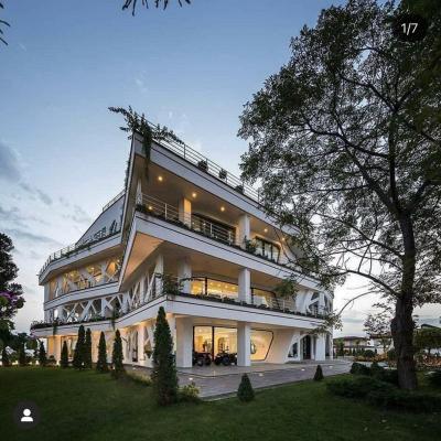 ویلا مدرن لاکچری ساحلی