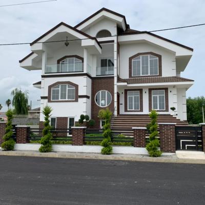 کاخ ویلای شهرکی سرخرود