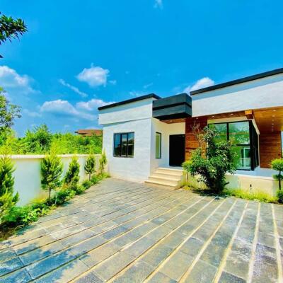 ویلا فلت شیک با نما مینیمال