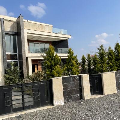ویلا تریبلکس شهرکی لاکچری چمستان