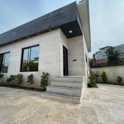 ویلا فلت مدرن نزدیک به جاده