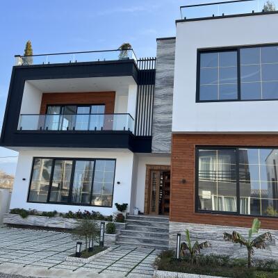 خرید ویلا ۴۰۰ متری در سیسنگان