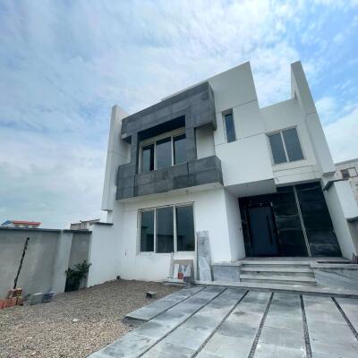 ویلا تریبلکس مدرن استخردار