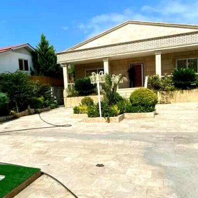 ویلا باغ استخردار با ۳۰۰متر حیاط و مبله کامل