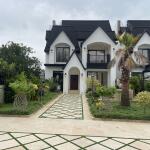 ویلا تریبلکس نما انگلیسی لاکچری