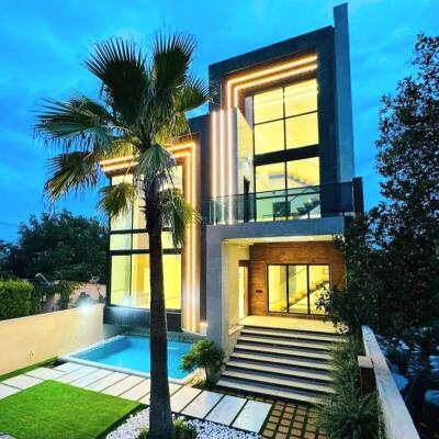 خرید ویلا تریبلکس استخردار با سند و شهرکی و قابل تهاتر