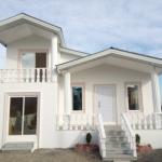 ویلا سه خواب جنگلی، سندار