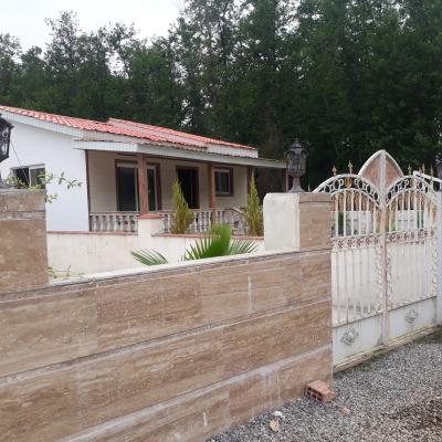 ویلا چسبیده به جنگل